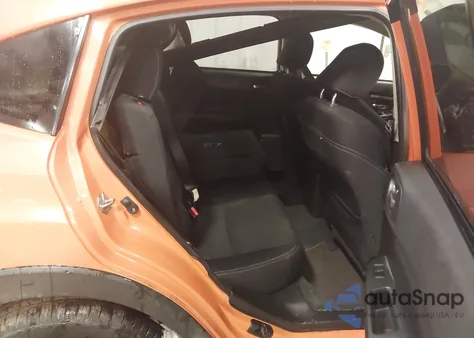 2013 Subaru Xv Crosstrek 2.0I Premium z USA, uszkodzony, nr VIN JF2GPACC0D2857551